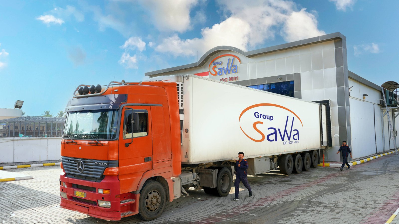 Sawa Group Logistikfahrzeug am Standort im Irak